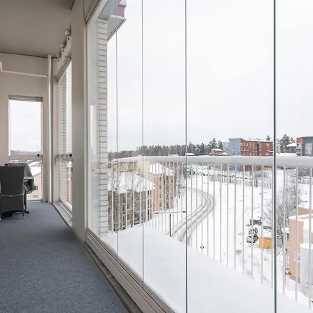 Apartment 5-star Gem I - Free Parking, To Helsinki And Airport 16 Min, To Train Station 3-5 Min Walk, Air Conditioner, Sauna And Much More