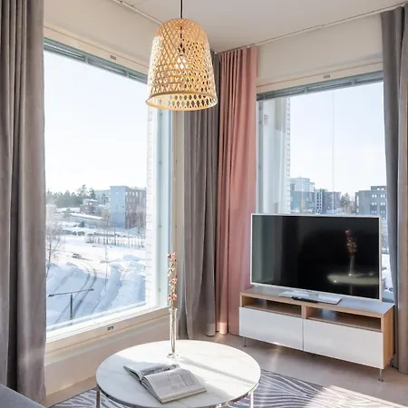 Apartment 5-star Gem I - Free Parking, To Helsinki And Airport 16 Min, To Train Station 3-5 Min Walk, Air Conditioner, Sauna And Much More *